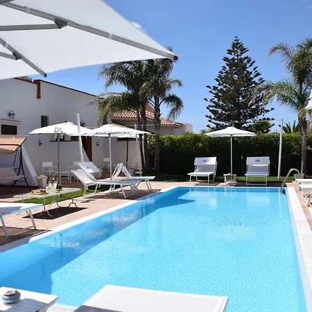 Blanche Dimora Di Charme