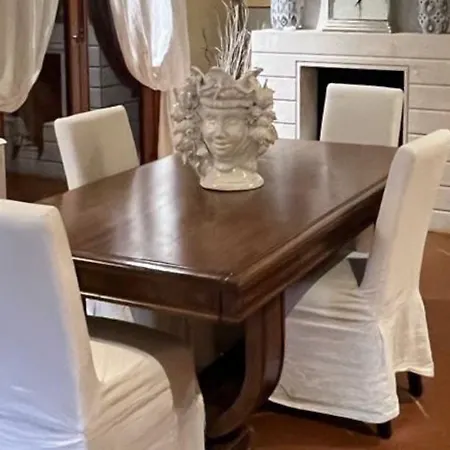 Blanche Dimora Di Charme 住宿加早餐酒店 4*