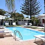 Blanche Dimora Di Charme Bed & Breakfast 4*
