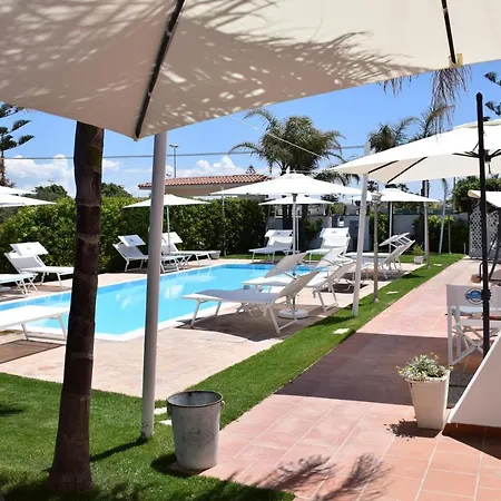 Blanche Dimora Di Charme Bed & Breakfast