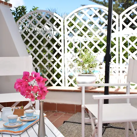 Blanche Dimora Di Charme Bed & Breakfast