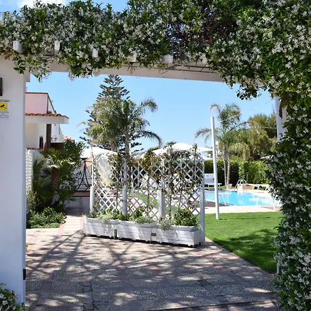 Blanche Dimora Di Charme Bed and Breakfast Μαρσάλα