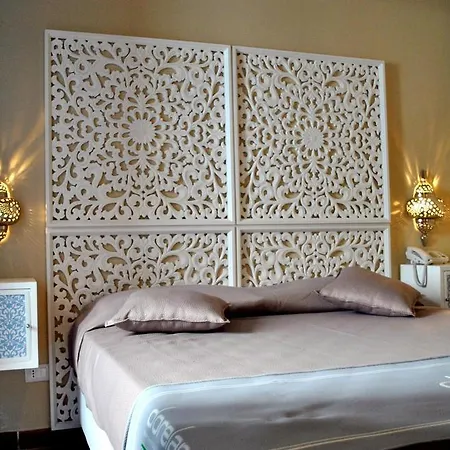 Blanche Dimora Di Charme Bed & Breakfast 4*